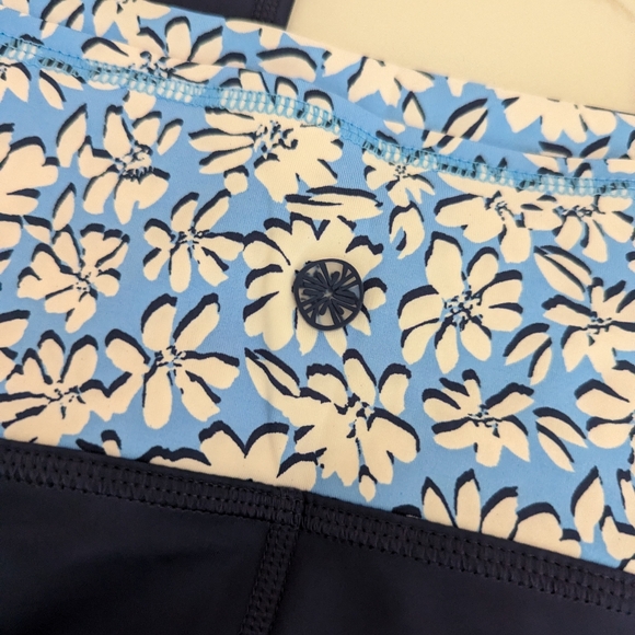 Lilly Pulitzer Carpe Vita Flare Leggings - Picture 6 of 8